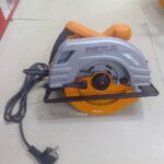 Powerful Dera circular saw 9"