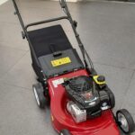 Briggs and Stratton lawn mower 18 inches 140cc 4hp HANDPUSH