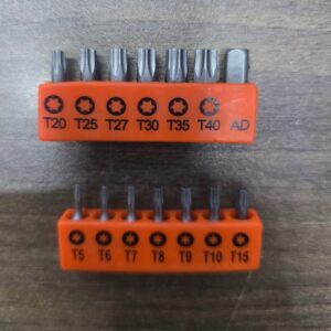 Hex and toxy screwdriver set