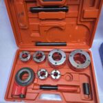 Ratchet Die Stock 1/2 to 2"